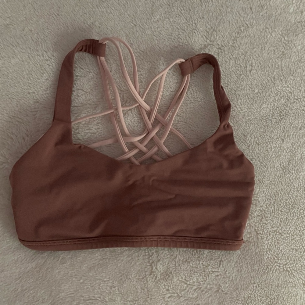 Lulu size 2 sports bra